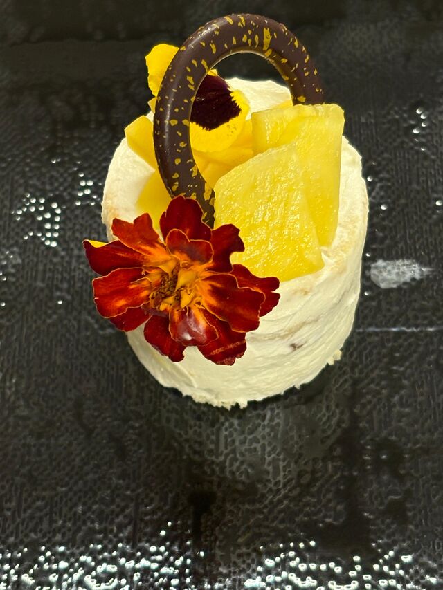 Wedding cake individuel aux fruits exotiques