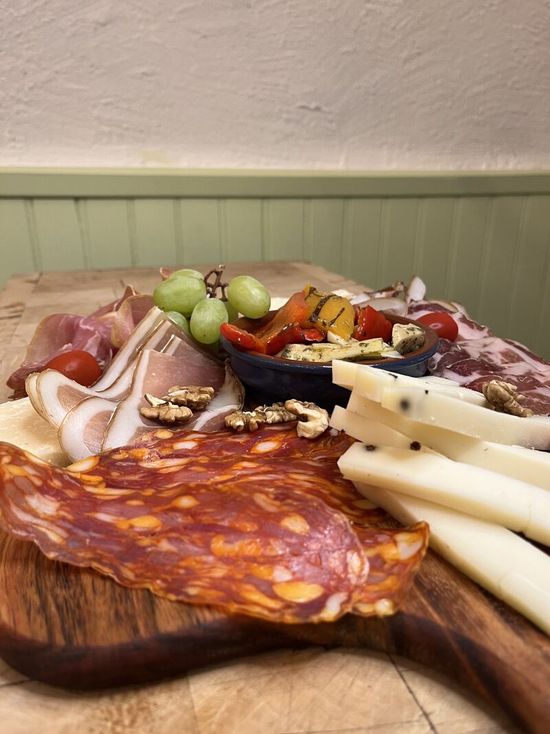 Planche de Charcuteries et Fromages Italiens