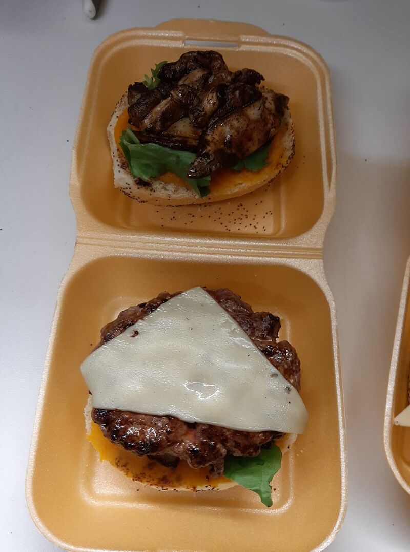 Burger canard aux cèpes 