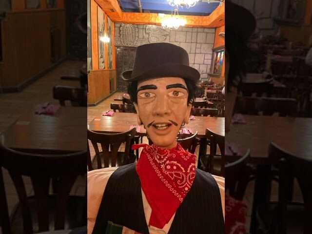 Cantinflas nos desea feliz semana