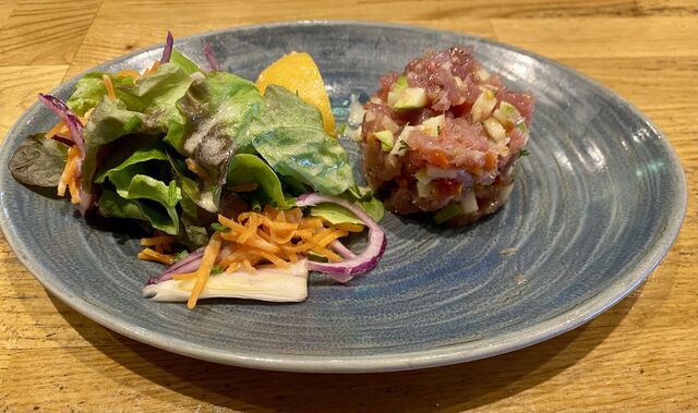 Tartare de thon aux pommes