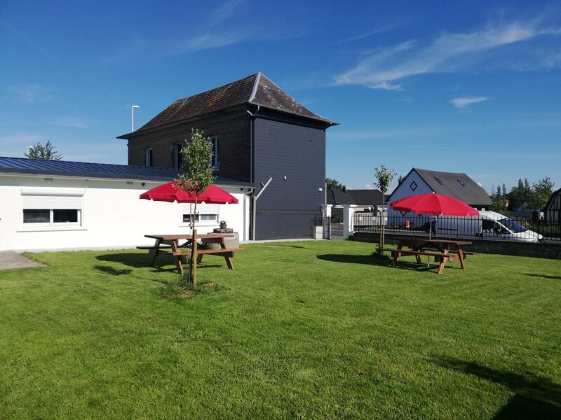 4 tables à votre disposition