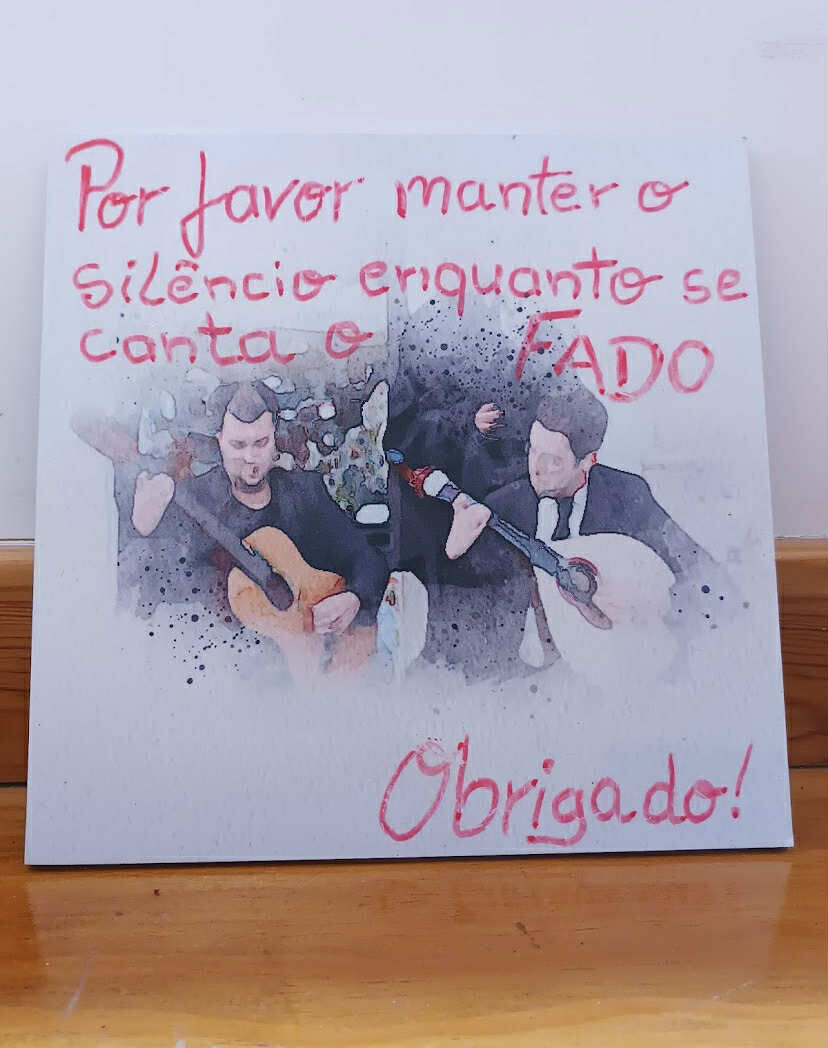 Regra Fundamental para quando se esta a tocar o Fado.