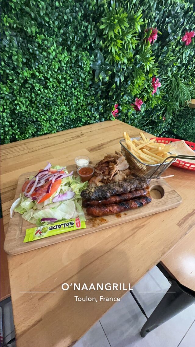 Assiette Kebab / supplément : Merguez et Kefta