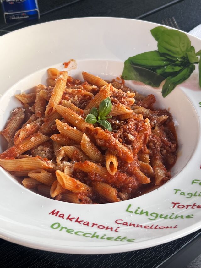 Penne Bolognese 