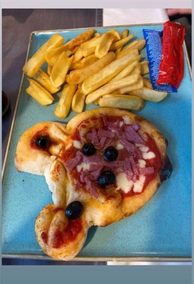 Mickey Mouse Pizza
