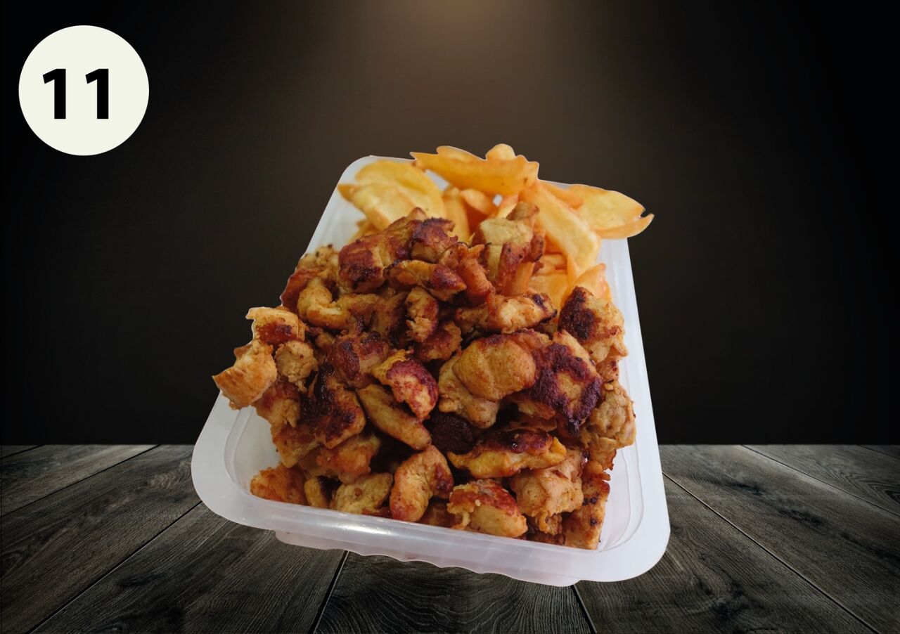 Barquette Mixte
(Viande et frites)
*uniquement viande kebab