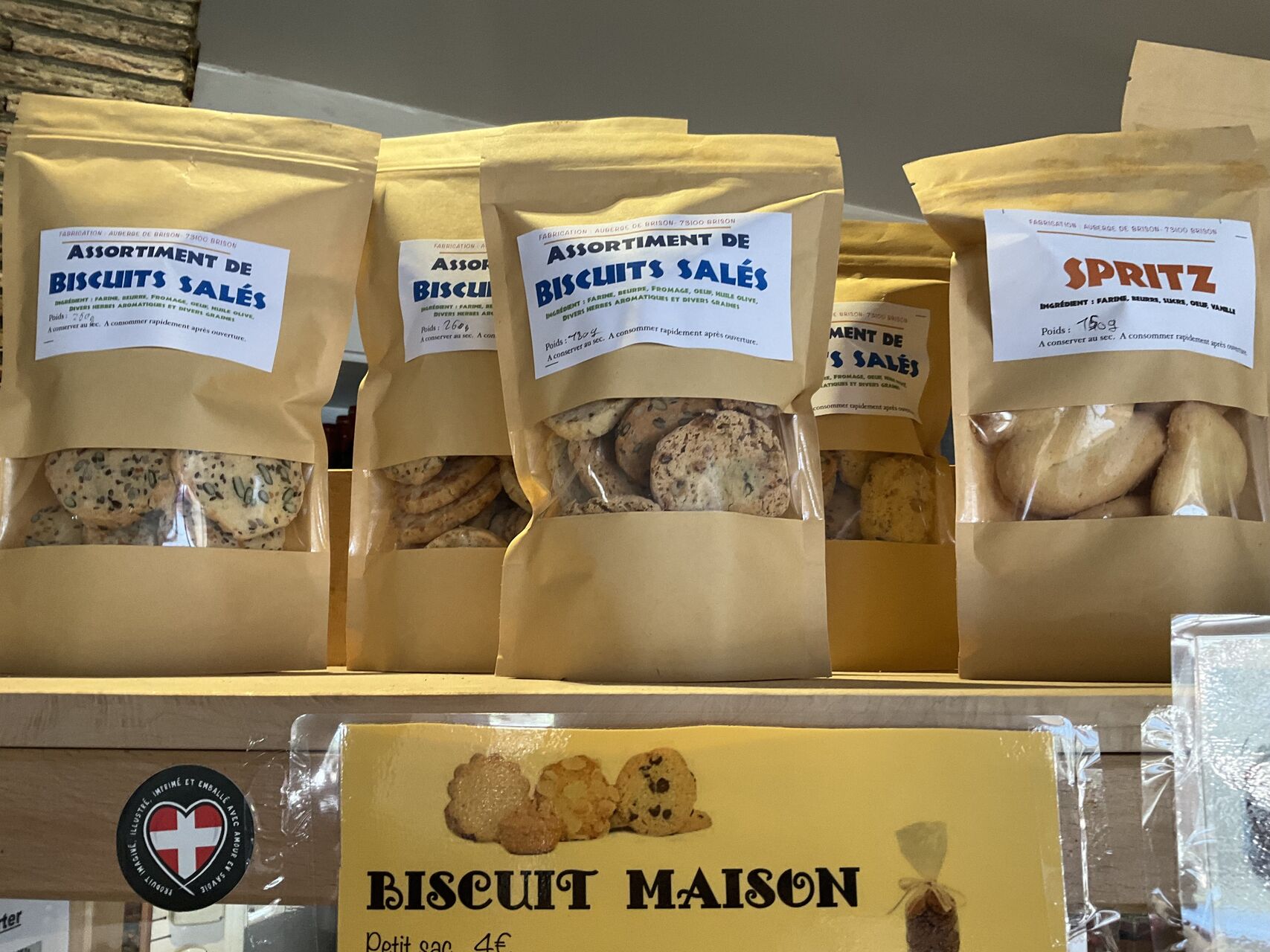 Biscuits salés, biscuits sucrés, confiture maison