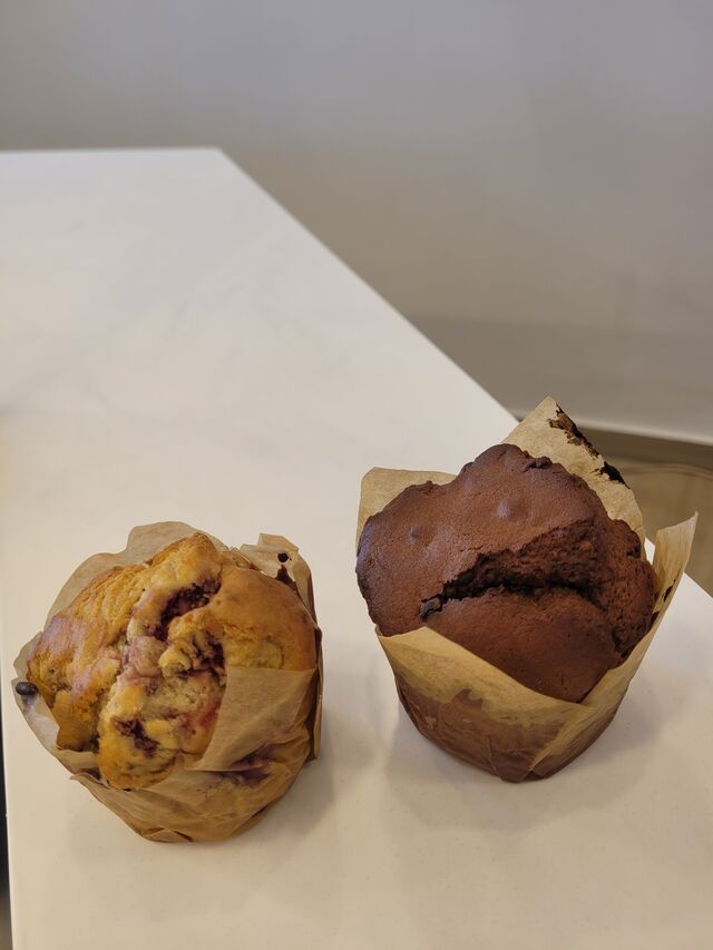 LES MUFFINS (fruits rouges et chocolat)