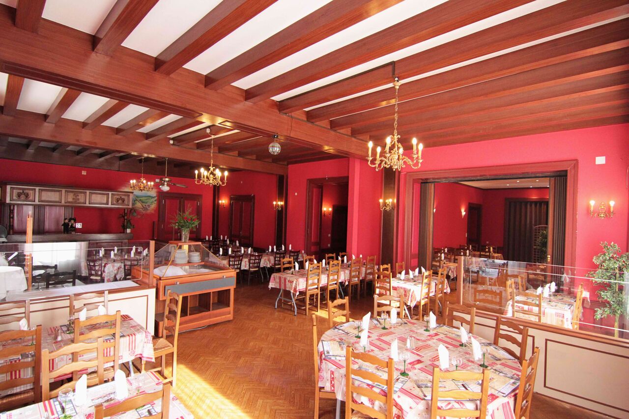 Salles de banquet de l'hôtel restaurant (200 couverts)