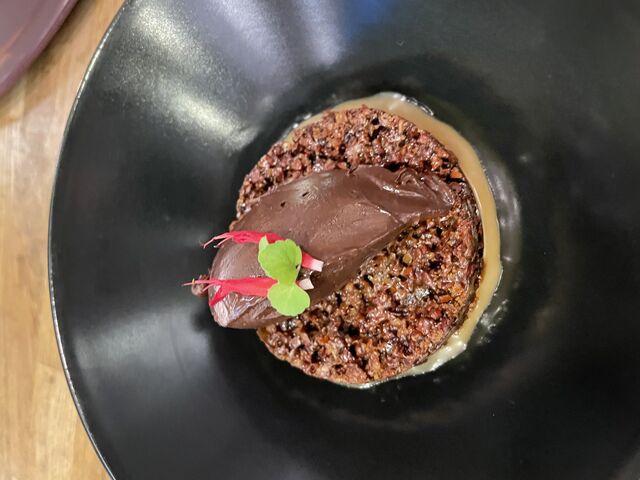 Ganache aux épices sur Gruet de cacao café Moka et sauce caramel (Ethiopie Novembre 2021)