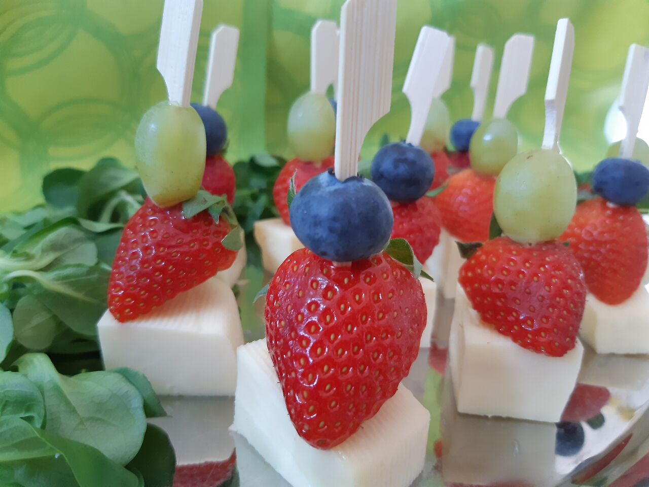 Käse-Frucht-Spieß