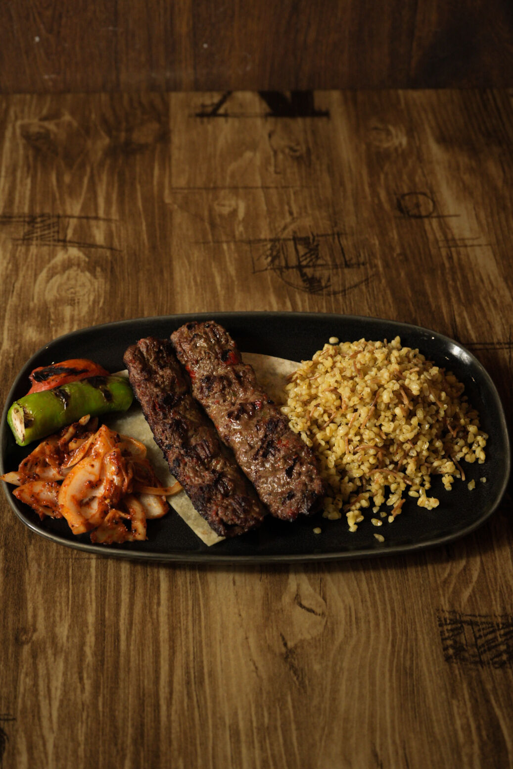 Brochettes de viande hachées