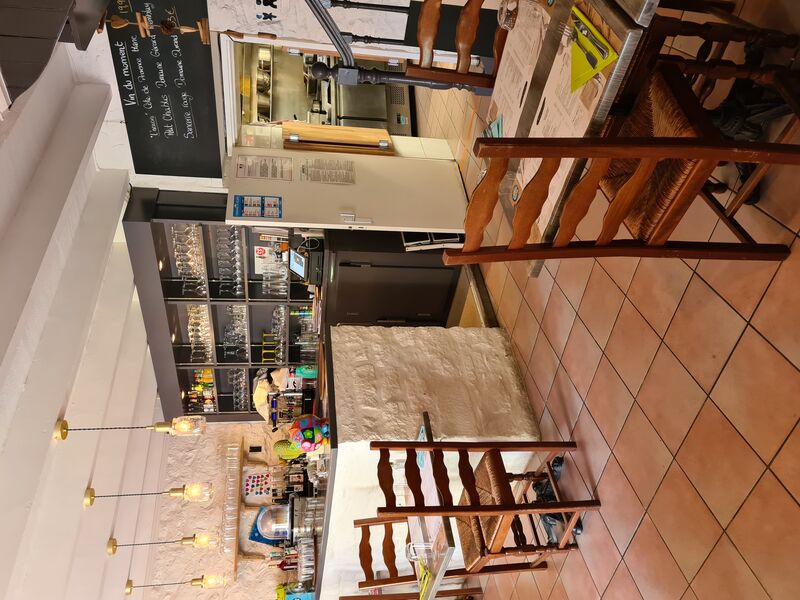 interieur vue vers bar