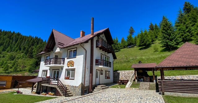 Pensiunea Poienița Ursului