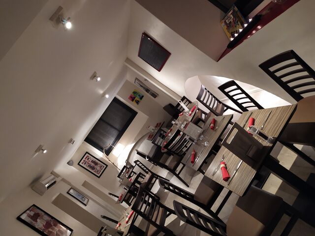 Notre 2nde salle de restaurant pouvant accueillir 25 personnes ou des groupes