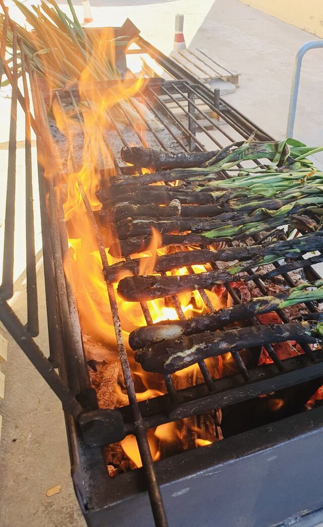 CALÇOTS A LEÑA