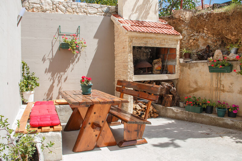 Barbecue Facilities 3