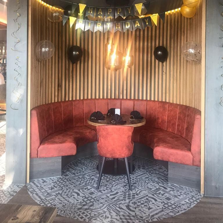 Die beliebten Loungeecken sind einfach ein Hingucker und unglaublich gemütlich!