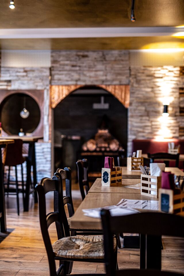 Drinnen, zweiten Raum