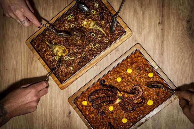 arroz a la llauna de pato y arroz a la llauna de pulpo