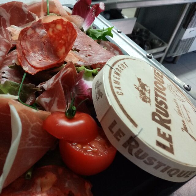 Camembert flambé à l'armagnac