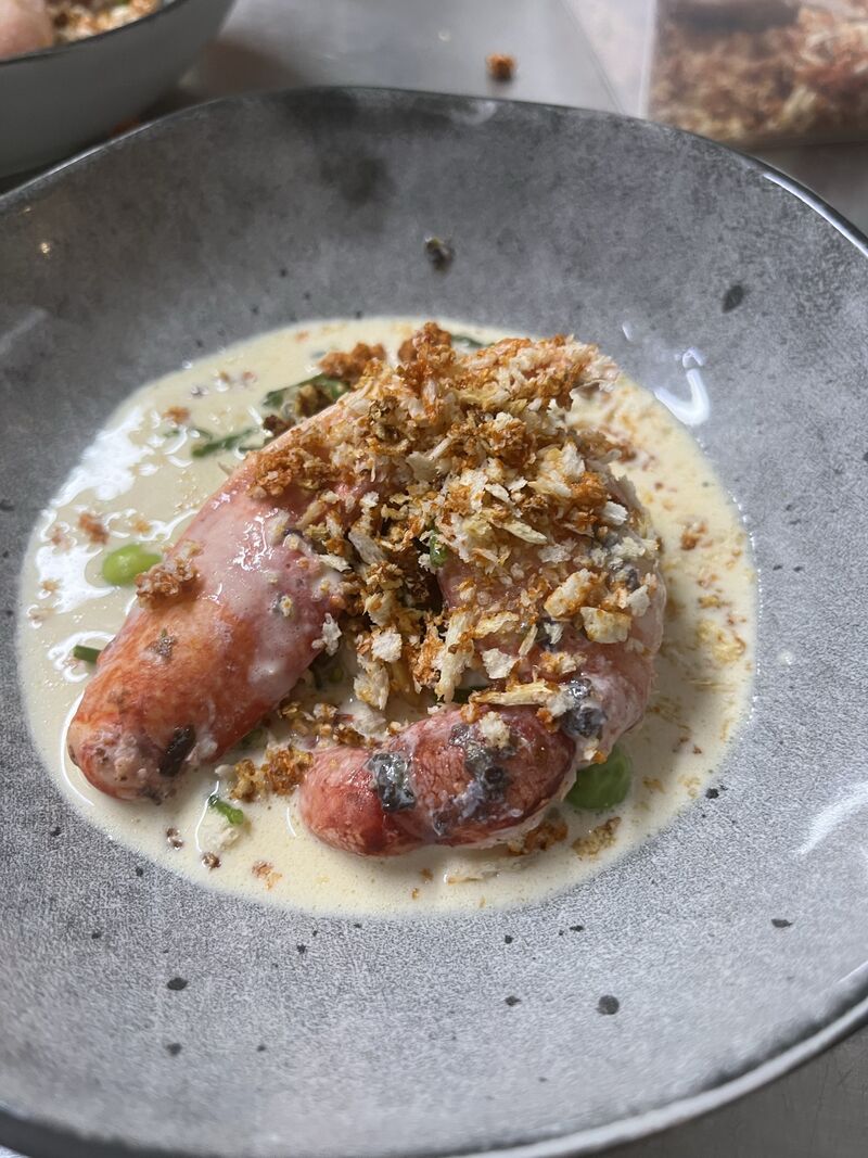 Pinces de Homard, bouillon de crustacés 