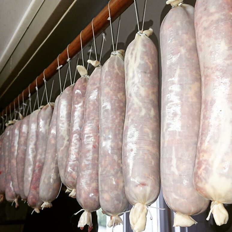 SAUCISSONS A CUIRE MAISON