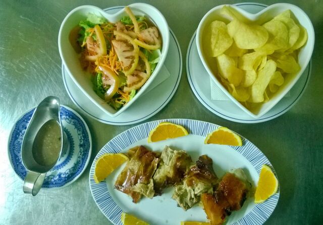 Leitão à Moda da Bairrada (apenas por encomenda, metades ou inteiro, com ou sem guarnição, neste período de calamidade publica).