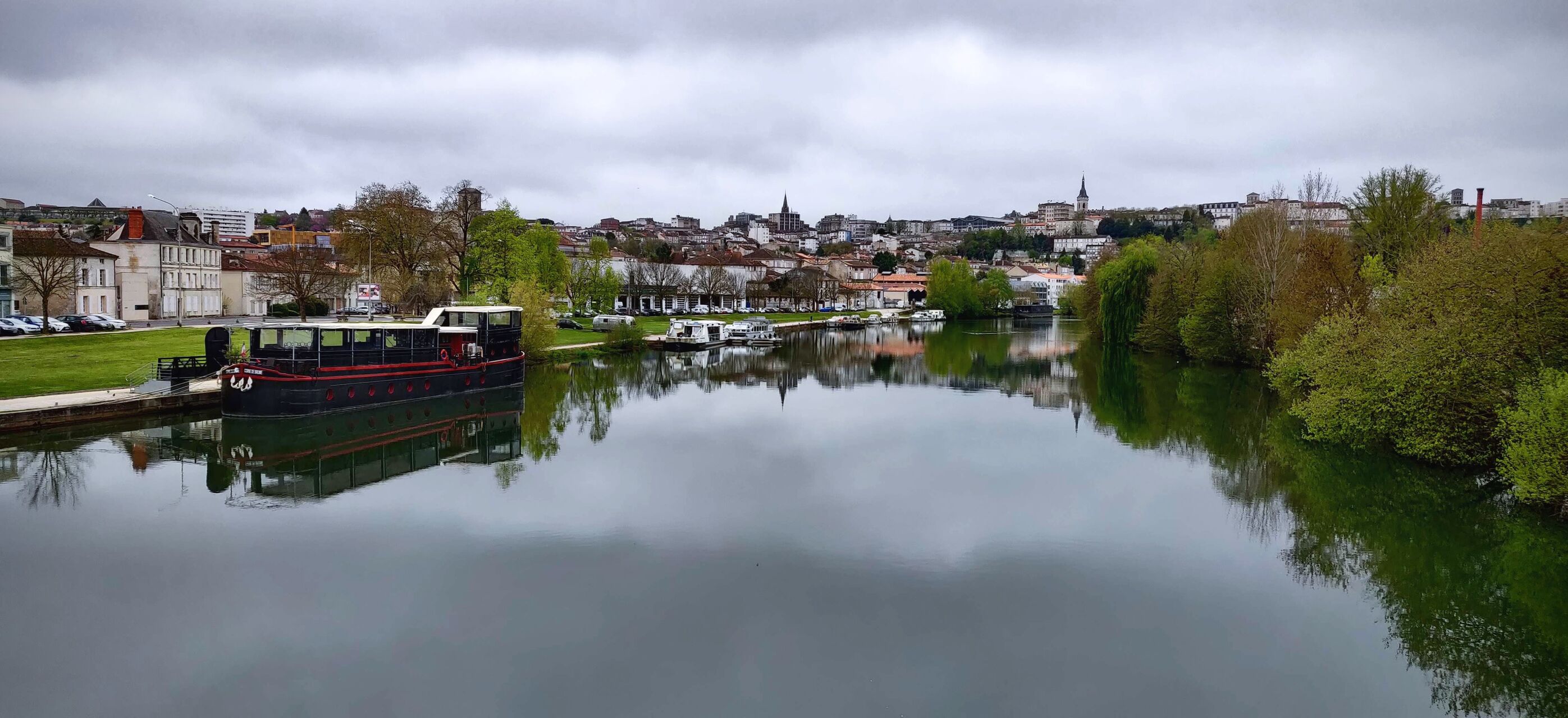 Pourquoi choisir La Very Table à Angoulême ?
