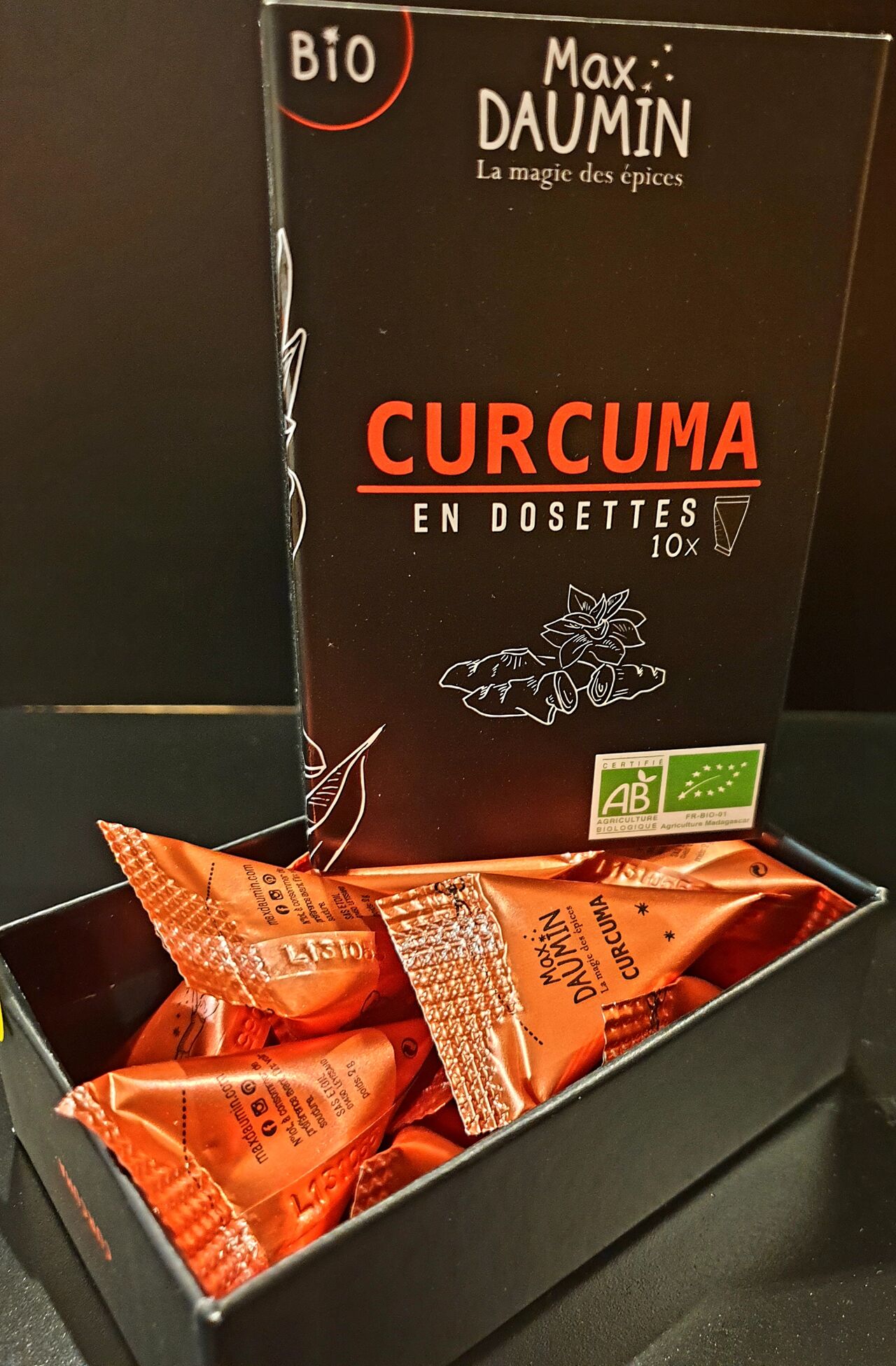 CURCUMA de Madagascar,vous délivrera un bouquet puissant de saveurs musquée et délicatement amères.