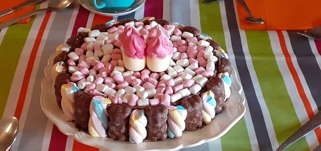 GATEAU DE CREPES, PLUSIEURS PARFUMS DISPONIBLES SUR RESERVATION