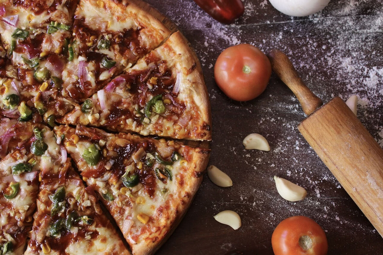 Wählen Sie Ihr Hauptgericht und überlassen uns das Übrige….