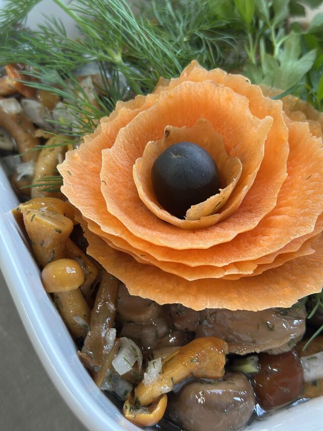 Pilzmischung in Marinade