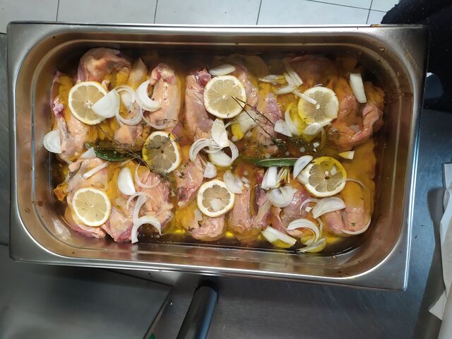 Volaille confite à l'huile d'olives