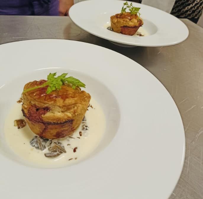 Tourte feuilletée aux escargots de Bourgogne ....