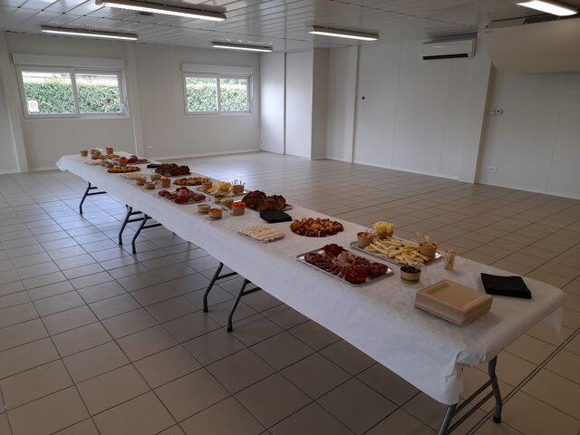 Buffet salé et sucré pour 40 personnes pour des obsèques