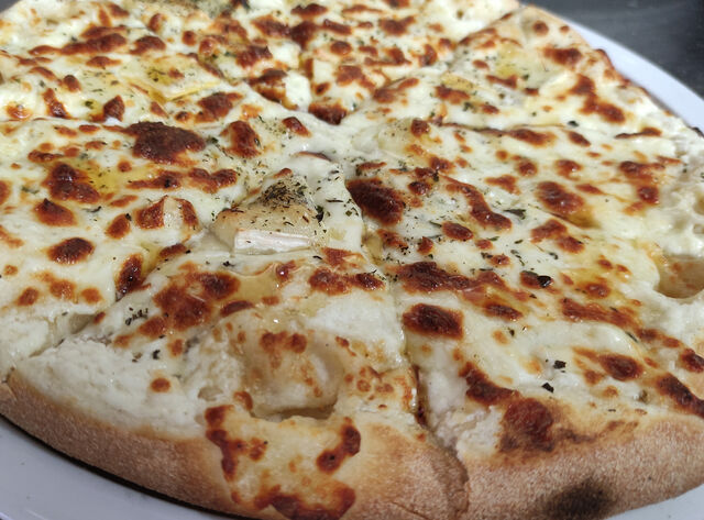 La délicieuse Pizza chèvre miel!