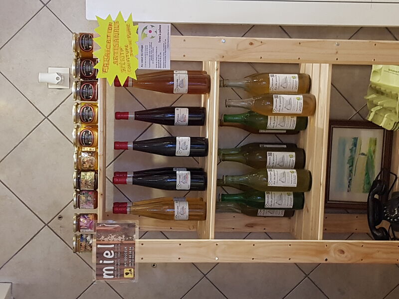 Produit artisanal vous y trouverez apéritif artisanal confiture artisanale jus de pomme artisanal