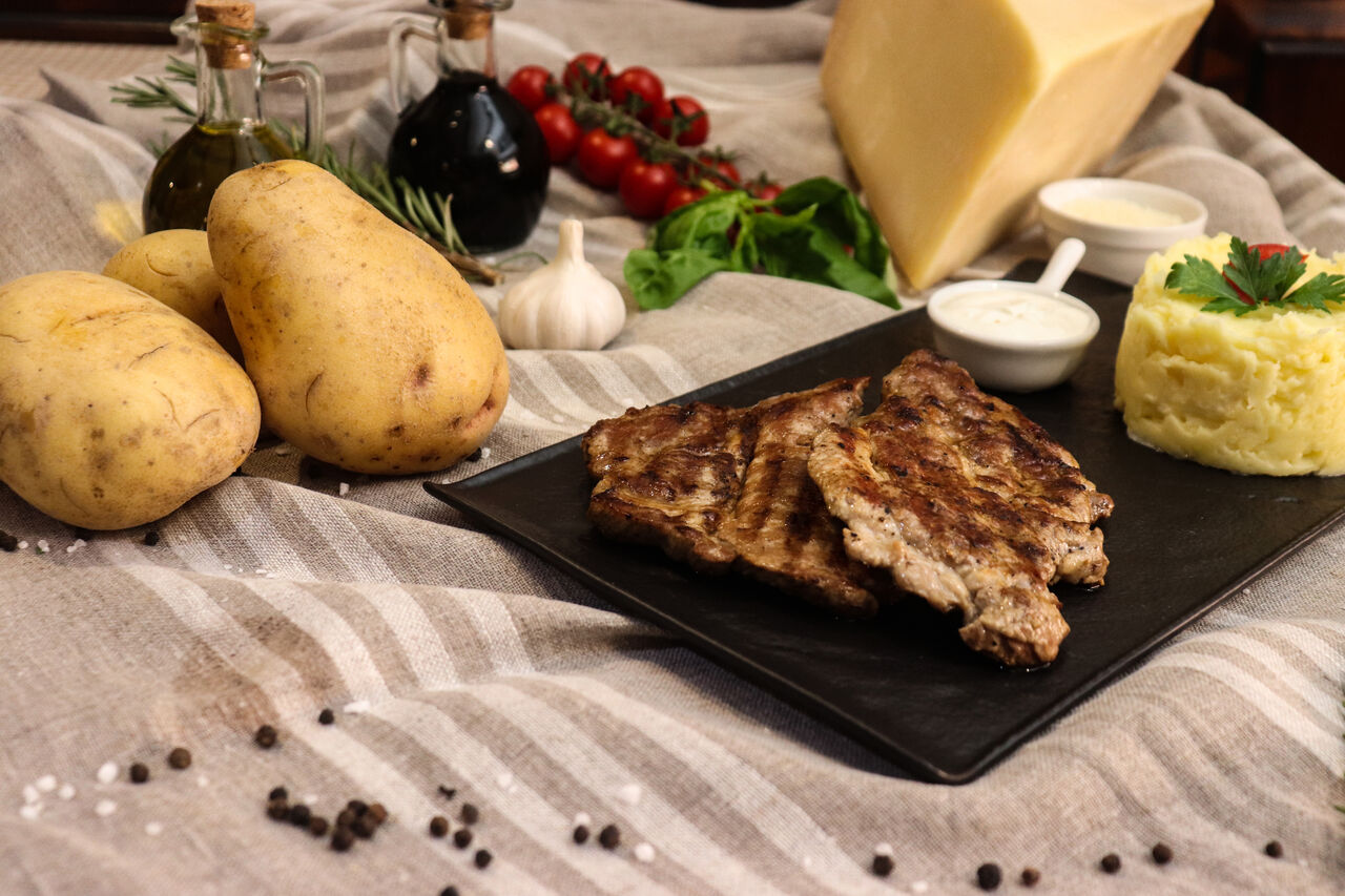 Capocollo Fresco Alla Griglia con Patate