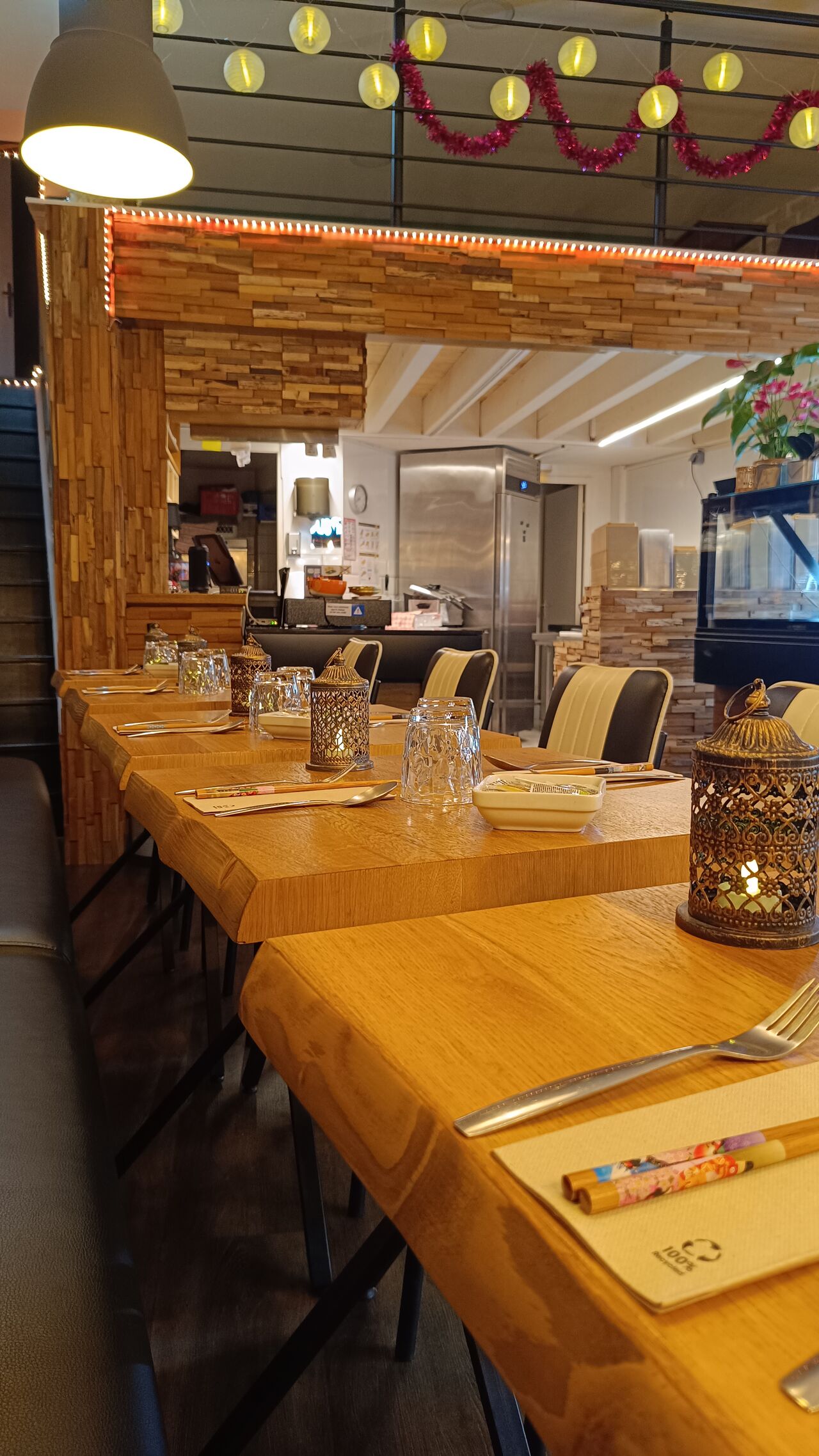 Dee Dee Thai sushi decembre 2024