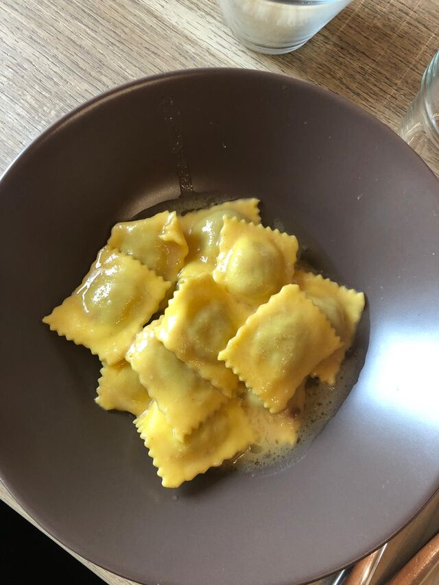 Ravioli Piemontesi con burro e salvia