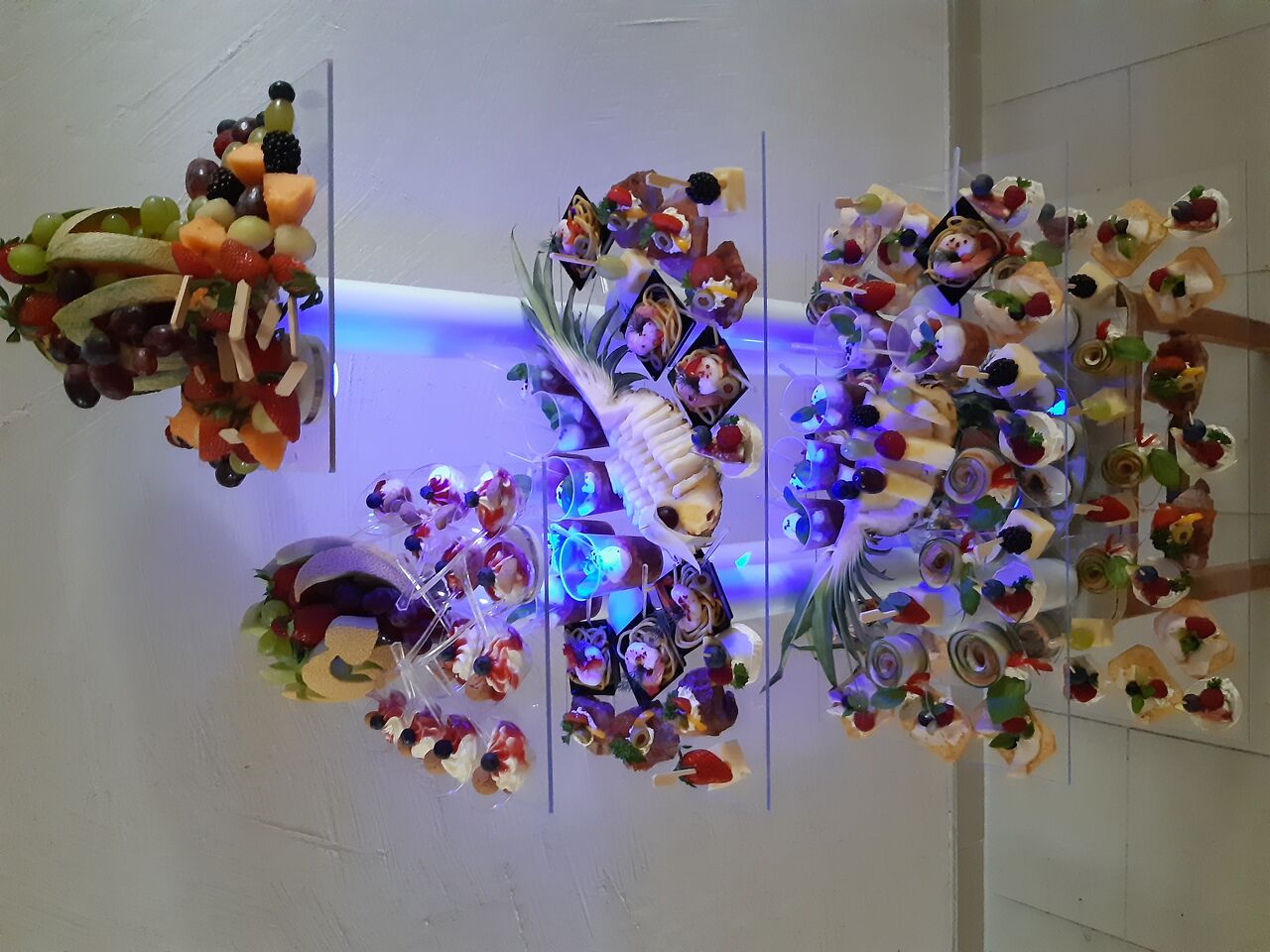 große Finger-Food-Etagere