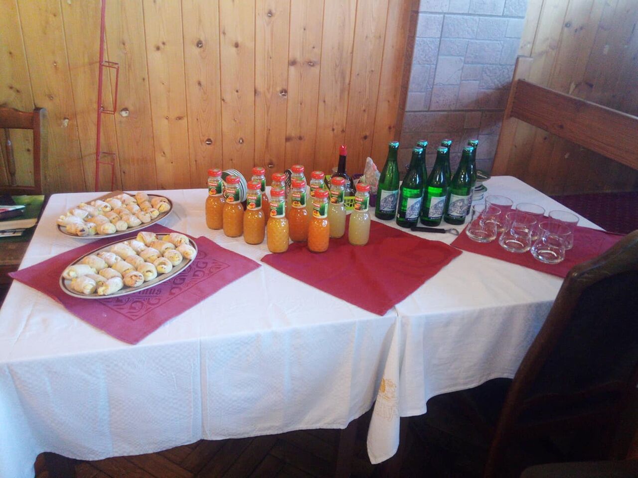 Budete mít k dispozici alko i nealko nápoje dle Vašeho výběru a přání. 