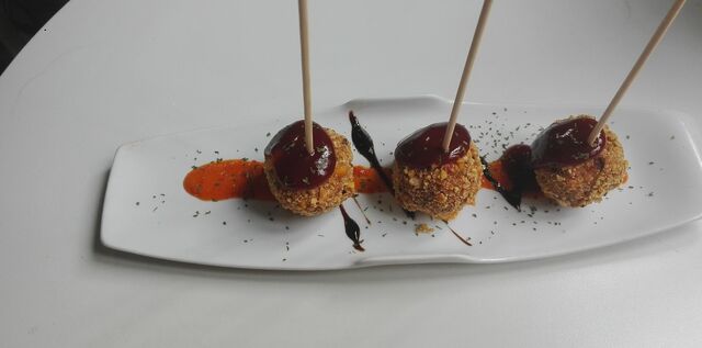 Nuestros Cupa Chups de Pollo al Cajun