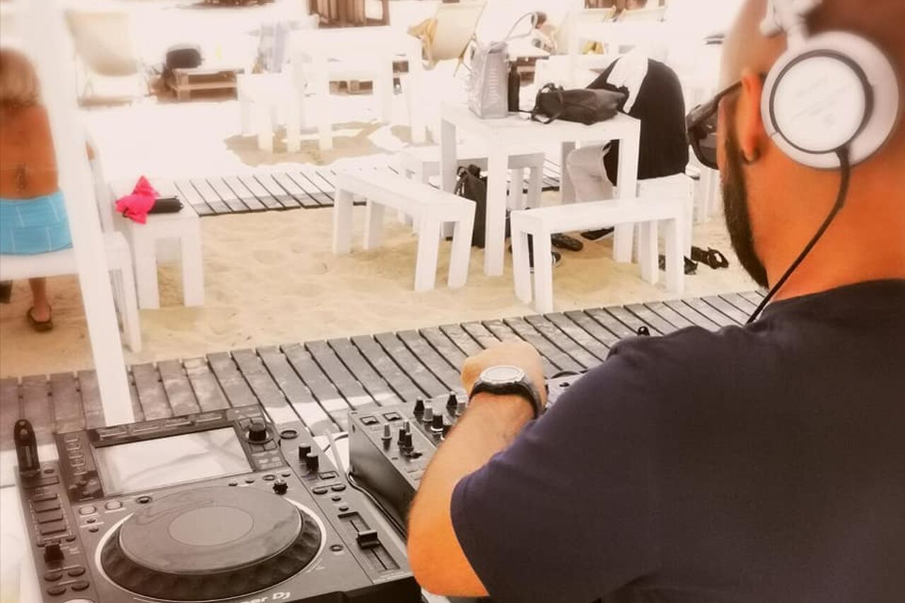 DJ na praia