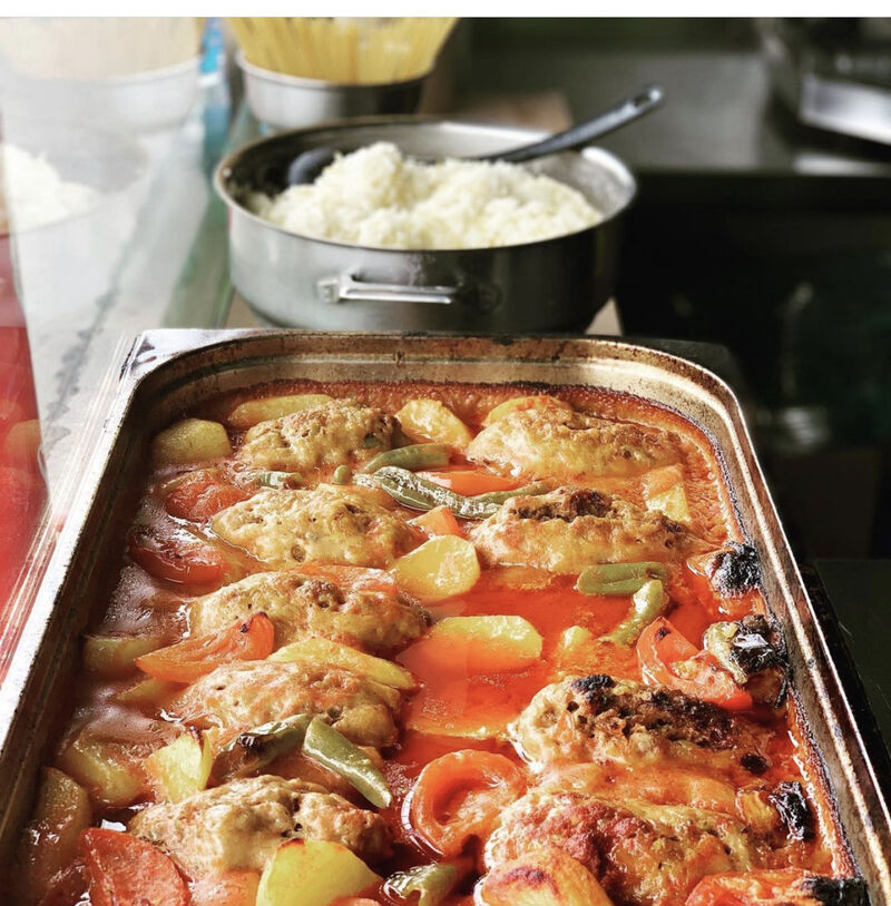 Izmir Köfte mit Reis 