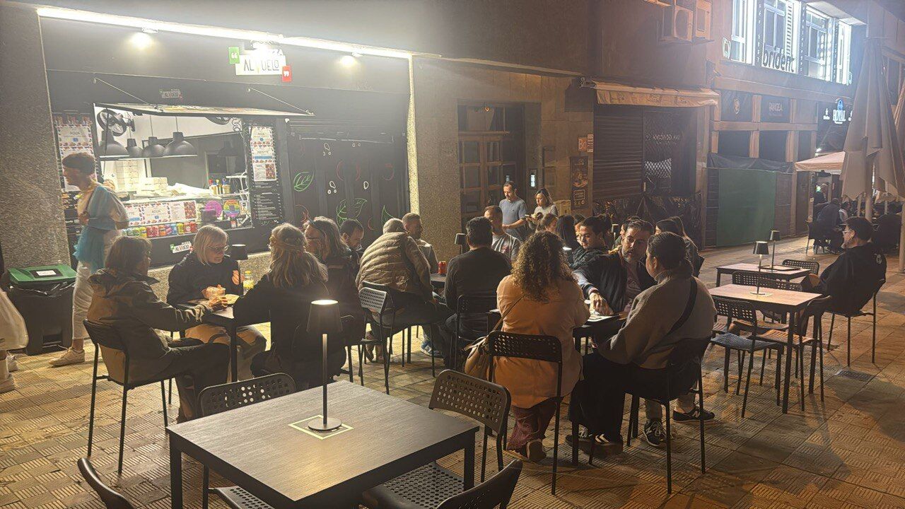 Pizza al Vuelo 2 - Calle de la Rosa 8