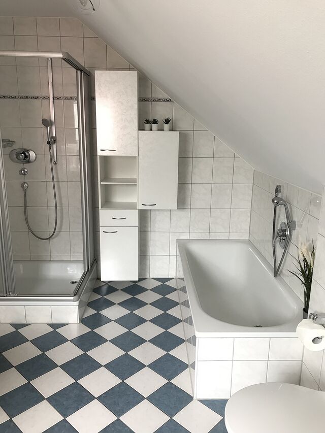 Badezimmer Apartment 1