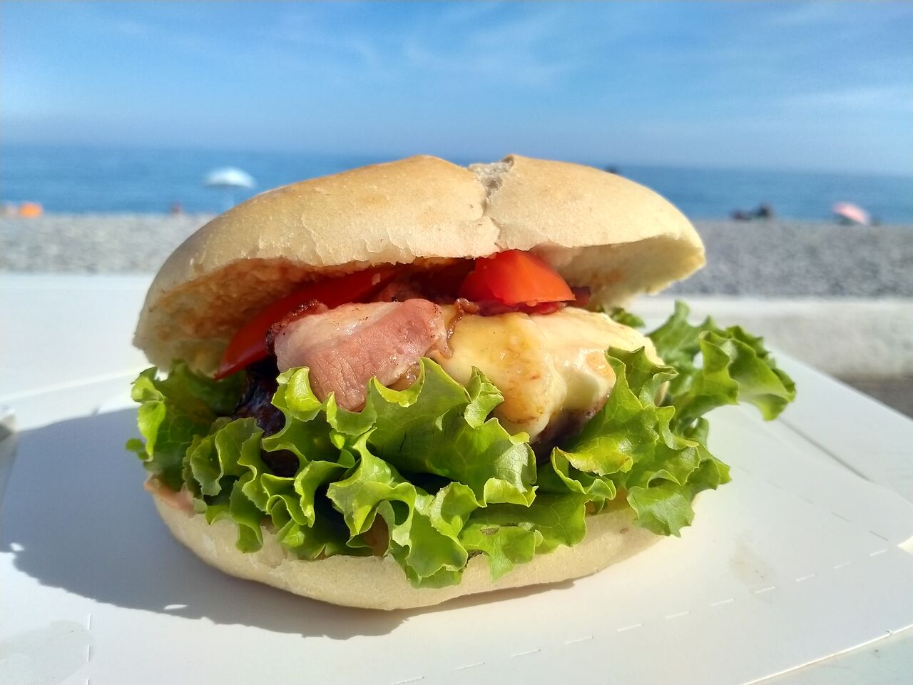 Le bacon-cheese burger